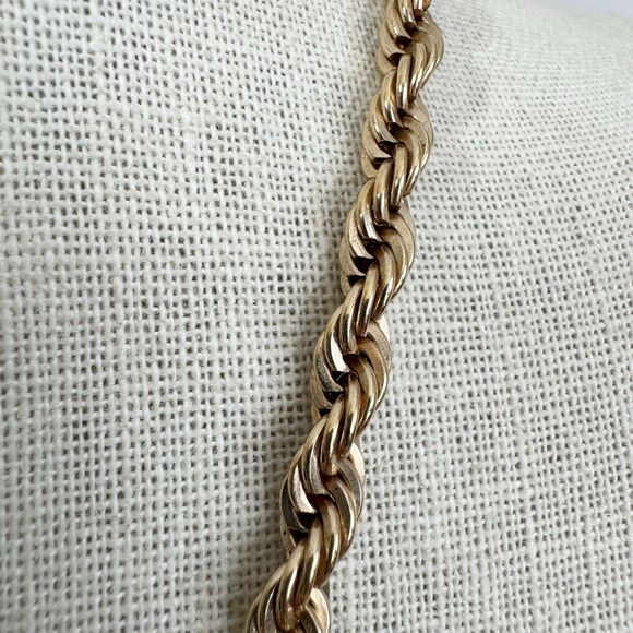 Avon Vintage Gold Tone Thick Chunky Rope Chain Necklace 24” - Picture 3 of 8